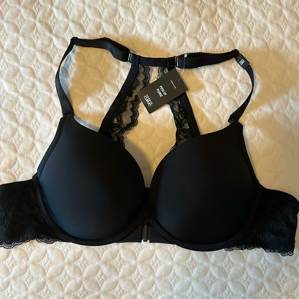 Torrid push up plunge bra size 40B NEW WITH TAGS